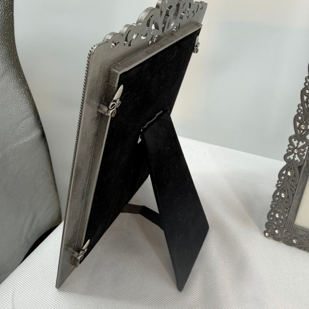 Sheffield Home Coquette Picture Frame Set Pewter Victorian Dark Academia 5x7 4x6 - Picture 6 of 15